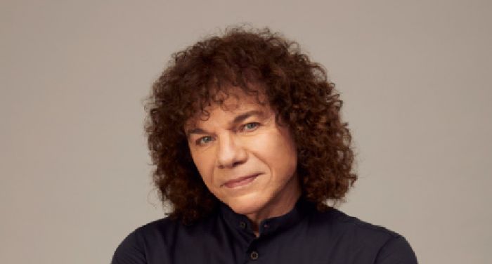 Riccardo Cocciante in concerto il 10 maggio 2025 al Rossetti