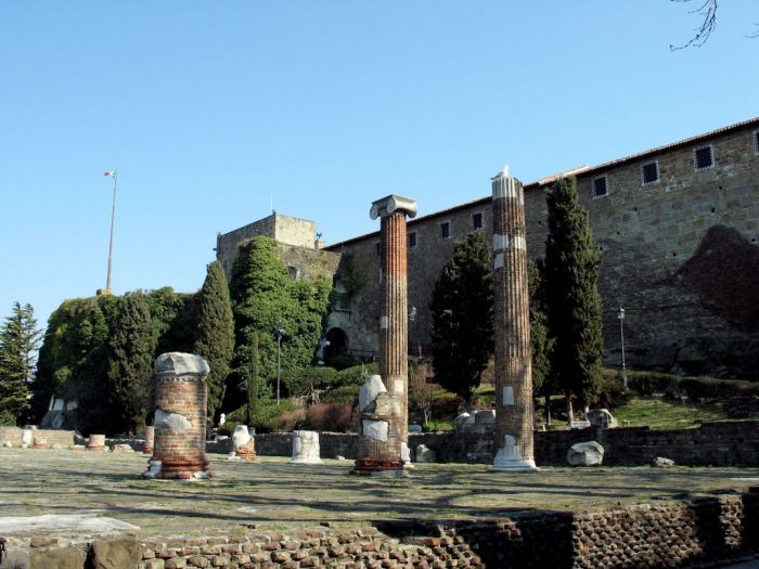 Torna a San Giusto “Il castello delle meraviglie”, un weekend per imparare arti e mestieri di una Città Rinascimentale 