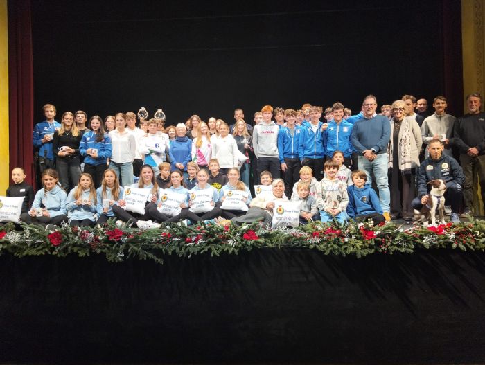 Muggia incorona i suoi campioni al Teatro Verdi: una passerella di orgoglio, talento e appartenenza