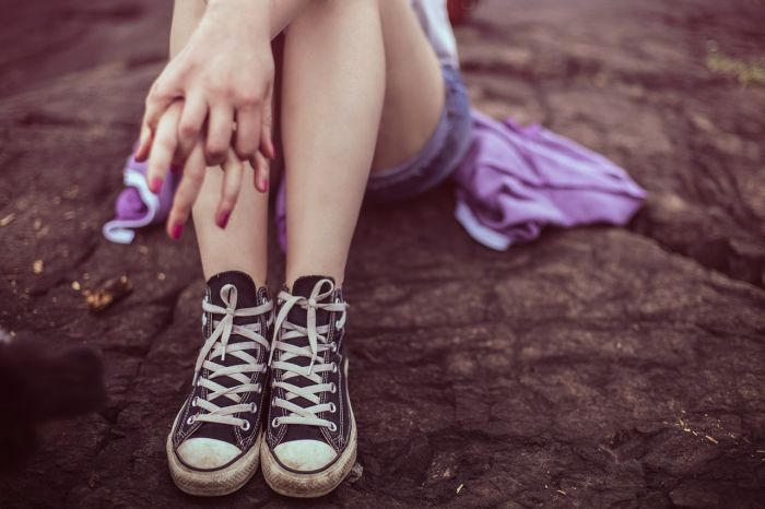52% adolescenti in coppia ha subito comportamenti violenti