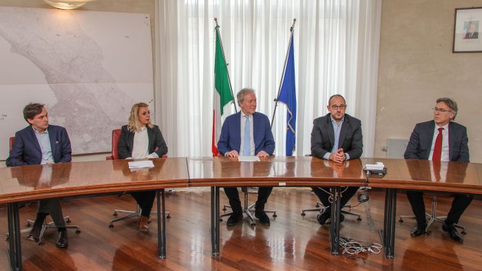 Presentato il progetto “Sostegno ai giovani per lo sport”