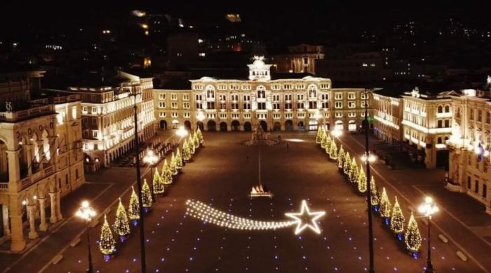 Oggi pomeriggio inizia la Festa! Alle 17 accensione ufficiale di tutte luminarie a Trieste con musica e divertimento! 