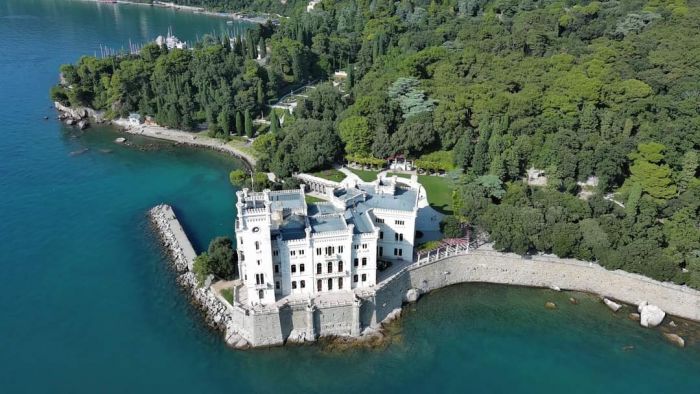 Festa dell'immacolata, Castello e Parco di Miramare aperti regolarmente 