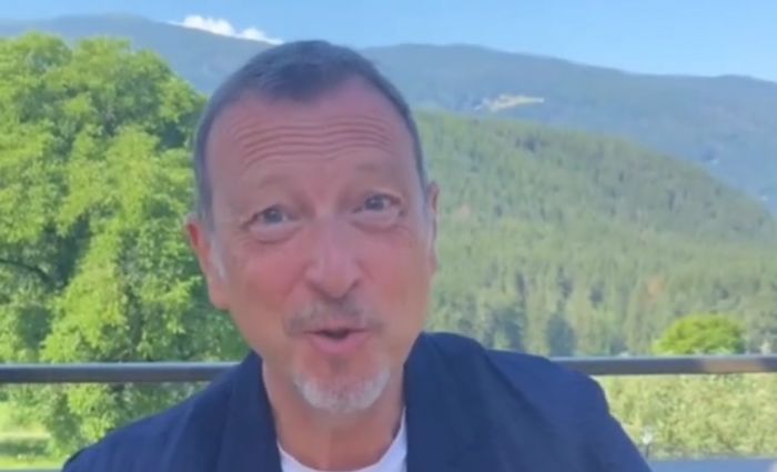 L'amato Amadeus è chiaro: 'La politica deve stare lontana da Sanremo" 