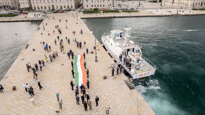 Raduno nazionale dei Fanti a Trieste, celebrato l'amato Tricolore dal Molo Audace a San Giusto 
