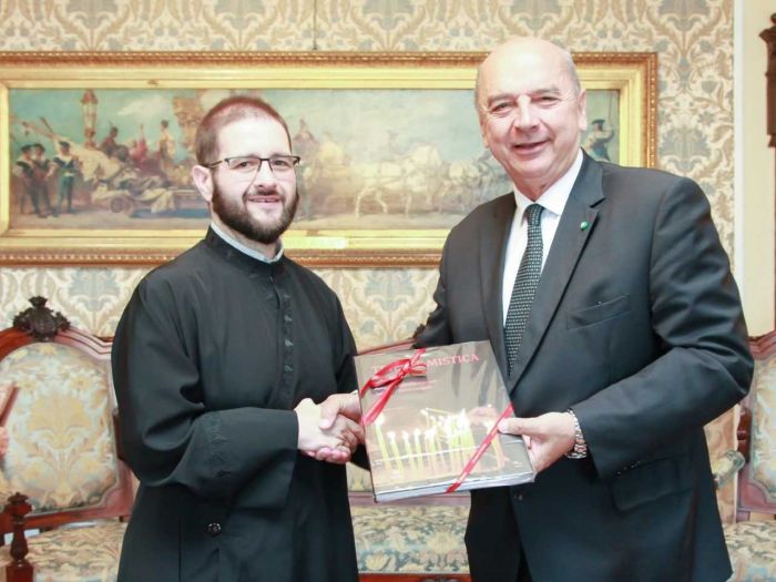 Il sindaco Dipiazza ha ricevuto il nuovo Parroco della Chiesa ortodossa romena, padre Valentin Filip Tarța