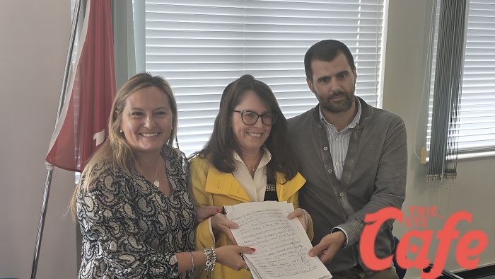 Quarta circoscrizione unita, raccolte 1726 firme per salvare l'ufficio postale di via Combi (VIDEO)
