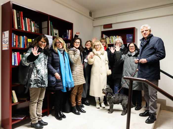 inaugurato il punto di scambio di libri Bookcrossing a due passi da piazza Unità 