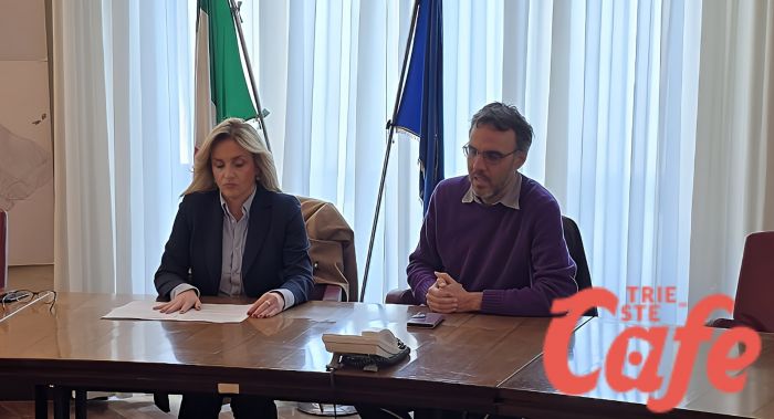 Furia PD: 'Amianto, scuolabus e cantieri infiniti, gestione delle scuole è un disastro’ (VIDEO) 