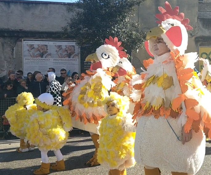 71° Carnevale di Muggia: vince Bulli e Pupe con il tema Galline