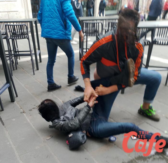 Ha visto lei a terra ed è partito”: la testimonianza su quanto accaduto in Largo Bonifacio