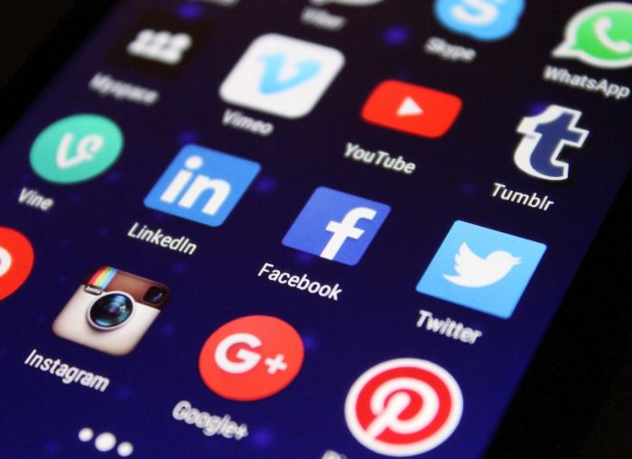 Maturità, i social e l'indignazione tra le tracce