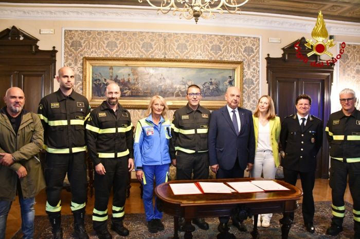 Trieste innalza lo scudo contro il maltempo: siglato il patto storico tra Comune e Vigili del fuoco