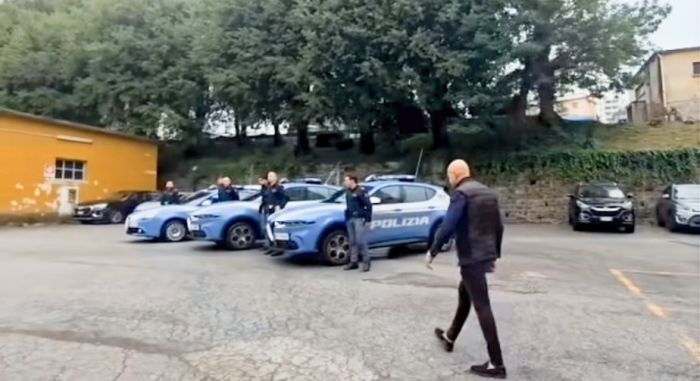 La polizia saluta il Commissario Remo Margiotta: in pensione dopo 38 anni di servizio (VIDEO) 