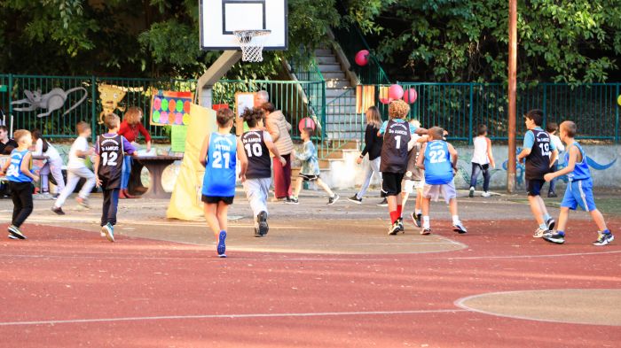 Trieste celebra i 50 anni della Pallacanestro Trieste al Ricreatorio De Amicis: storia di sport e identità cittadina