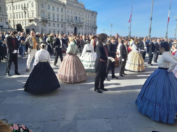 Trieste torna capitale dell’Impero: in piazza Ponterosso rivive la magia del Kaiserfest
