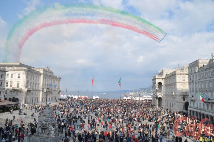 Trieste e il ritorno all’Italia: 71 anni dopo, il cuore batte ancora tricolore