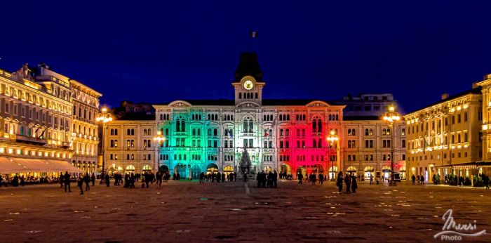 Trieste si colora di rosso: un giardino di girandole contro la violenza sulle donne