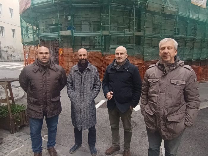«Serve il senso unico ora»: PD e comitato contro i ritardi sulla sicurezza di via San Michele