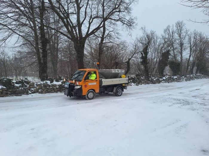 Neve e ghiaccio, Babuder aggiorna sulle operazioni di salatura: “Impegnati fino a dieci mezzi”