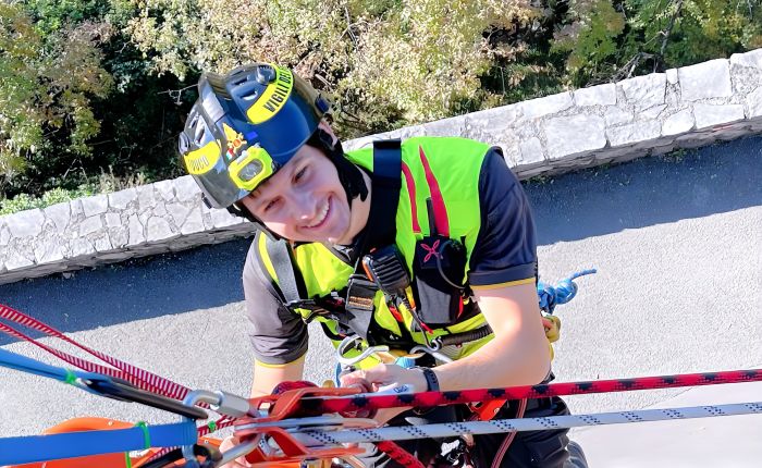 Tragedia in quota, muore a 29 anni vigile del fuoco in servizio a Trieste