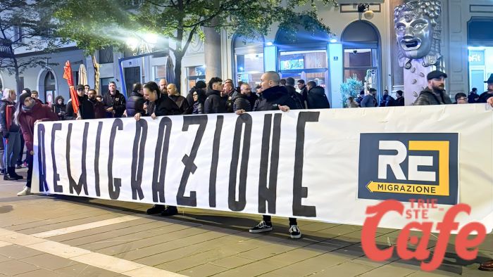 Remigrazione e riconquista, raccolta firme fisica anche a Trieste dopo il boom online
