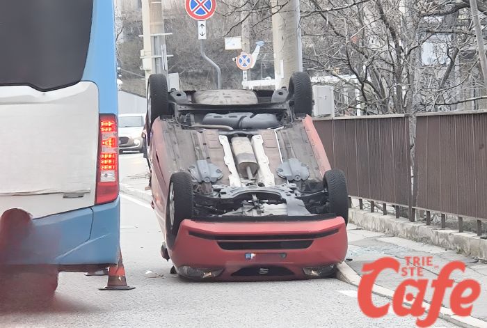 Cappottamento a Cattinara nella prima mattina: traffico in tilt