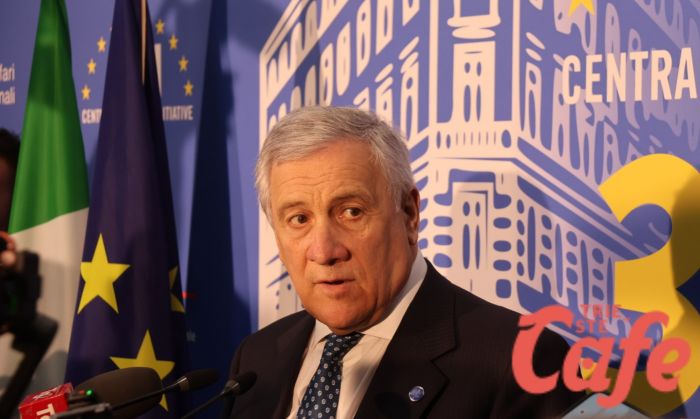 Benzina alle stelle, Tajani: “Interverremo per calmierare i prezzi”