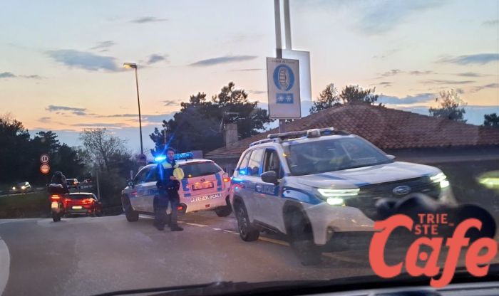 Incidente nel tardo pomeriggio, traffico bloccato tra via Brigata Casale e Strada di Fiume