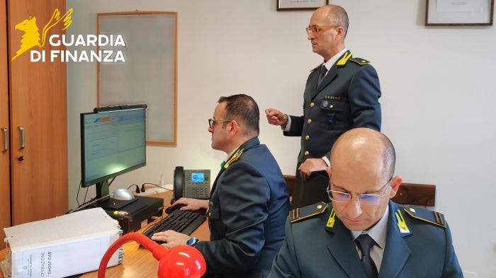 Auto usate in Fvg, scoperta rete fantasma: evasione da oltre 1,5 milioni di euro