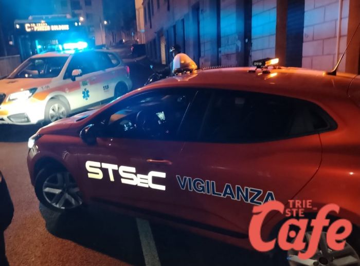 Scontro serale in via Molino a Vento, portapizze all'ospedale