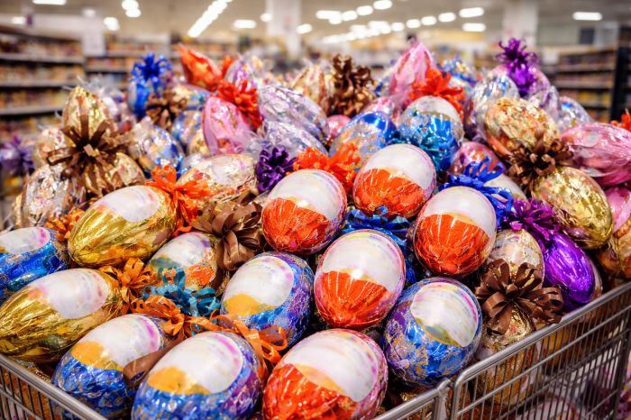 Acquista 30 uova di Pasqua per rivenderle online al doppio del prezzo