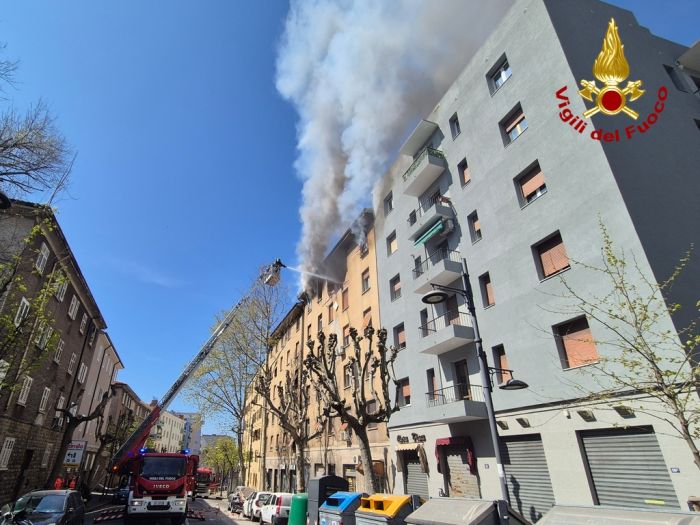 Esplosione a Trieste in via Baiamonti, l'appartamento era vuoto