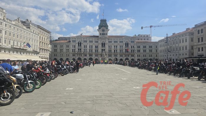 Maxi raduno motociclistico a Trieste: motori e memoria per Samanta e vittime della strada (FOTO - VIDEO) 
