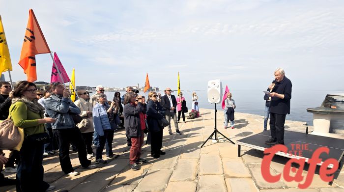 Trieste, don Ciotti scuote il Molo Audace: “la guerra è un fallimento dell’umanità” (FOTO - VIDEO) 