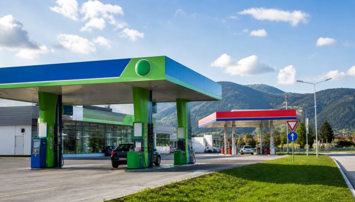Benzina in Slovenia, da oggi benzina verso 1,70 euro