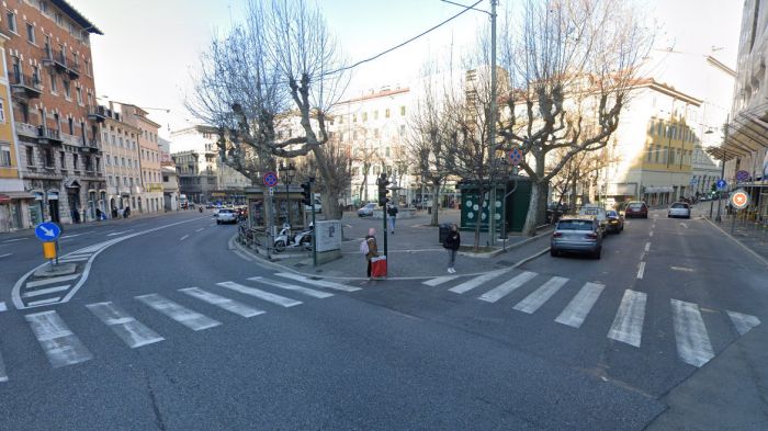 “Insulti razzisti a mia moglie in un bar”, la denuncia shock: “siamo disgustati da Trieste”