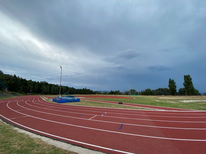 Sostituito il generatore di aria calda nella struttura pressostatica ospitante il tennis a Cologna
