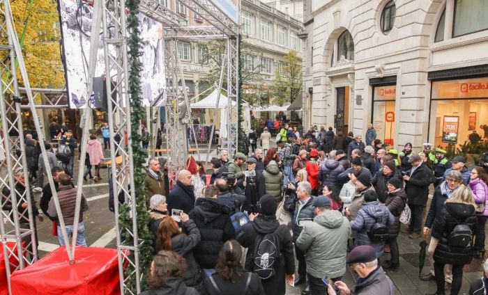 Inaugurata la Fiera di San Nicolò! Festa e tripudio in tutto il viale XX Settembre (VIDEO-SERVIZIO)