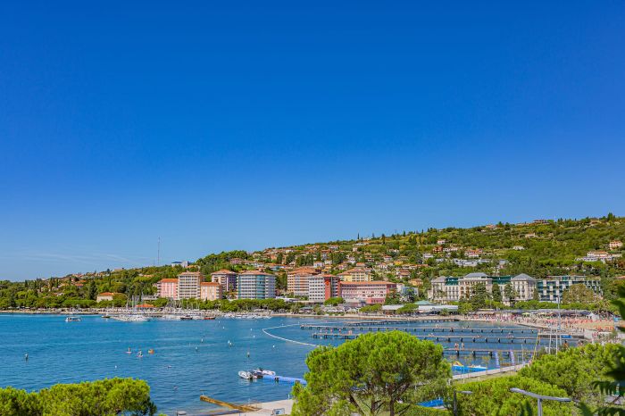 Dove il Ferragosto incontra il glamour: Portorose, tre giorni tra show e gourmet