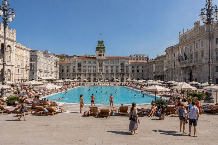 Piazza Unità come Dubai dell’Adriatico: il sogno spettacolare incendia l’immaginazione di Trieste