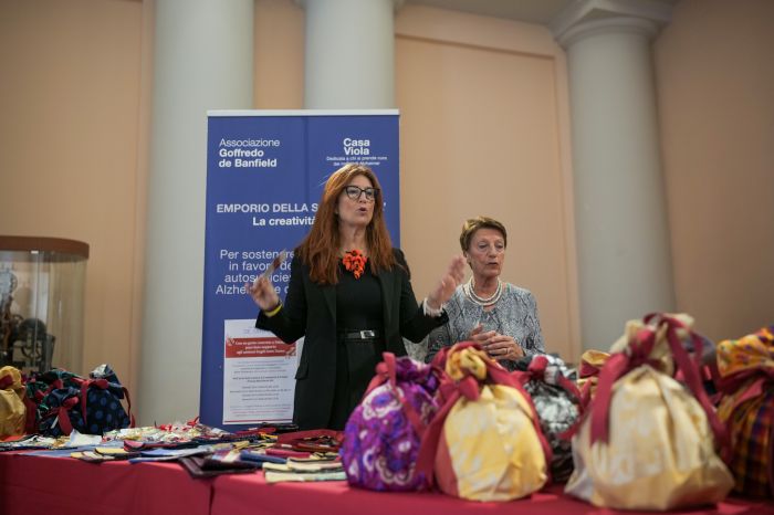 Associazione de Banfield, Natale Di Solidarietà per dare supporto agli anziani fragili tutto l’anno