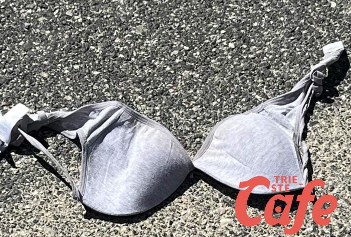 Appello social, Ritrovato reggiseno di qualità in via Risorta: di chi è?? 