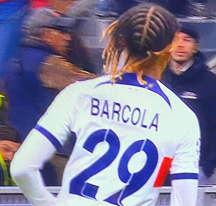 Champions, in Milan - Psg spunta Barcola tra i francesi 