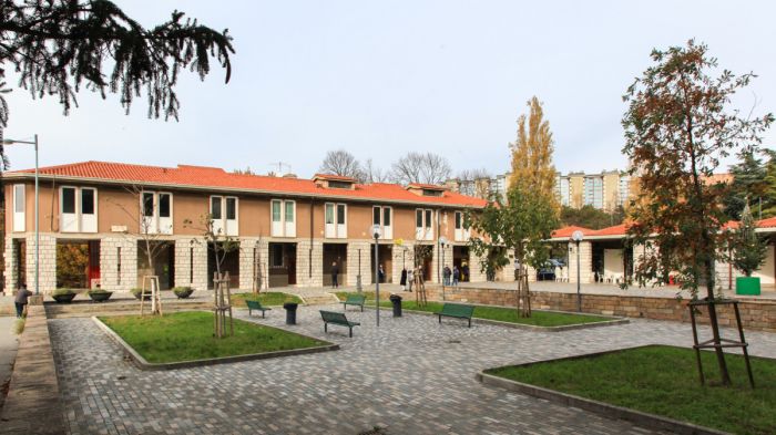 Area verde a Borgo intitolata a Ernesto Nathan Rogersi,progettista dell'edificazione del rione