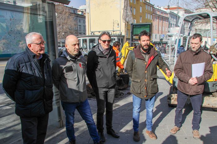 Trieste sempre più verde! Piantumati 300 nuovi alberi un po' ovunque in città! (VIDEO) 
