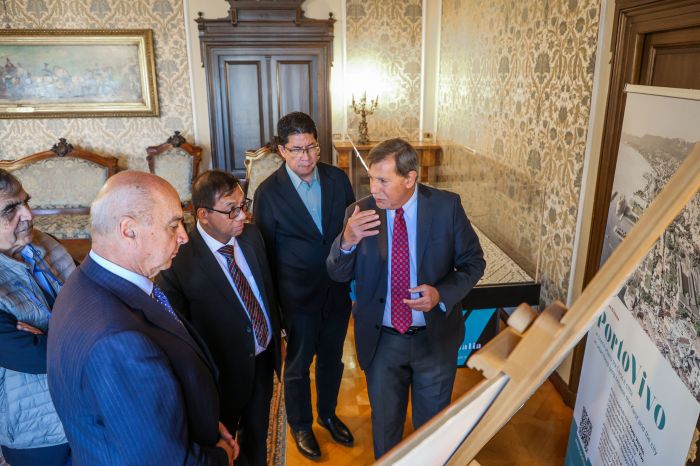 Oggi il Sindaco ha incontrato il Ministro per la ricerca filippino, Renato Solidum