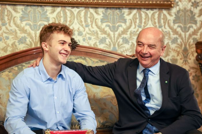 Il Sindaco Roberto Dipiazza ha ricevuto il giovane scacchista triestino Giovanni Marchesich