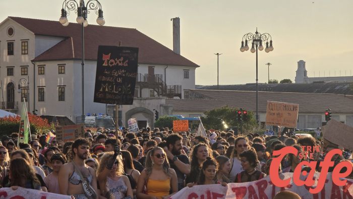 Smarza Pride, oltre 500 giovani rallegrano la città colorandola di arcobaleno (FOTO - VIDEO)
