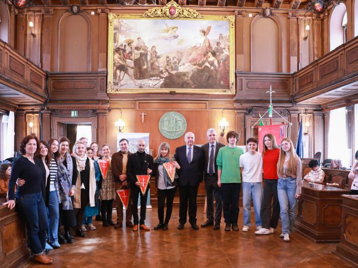 Trieste abbraccia il mondo: il sindaco accoglie studenti da India, Finlandia, Portogallo e Slovacchia